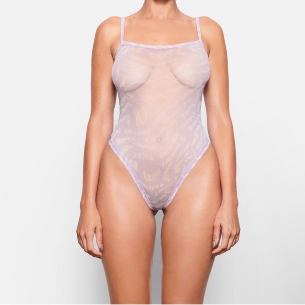 SKIMS Lavender Swirl Mesh Logo Strappy Thong Bodysuit Size S
